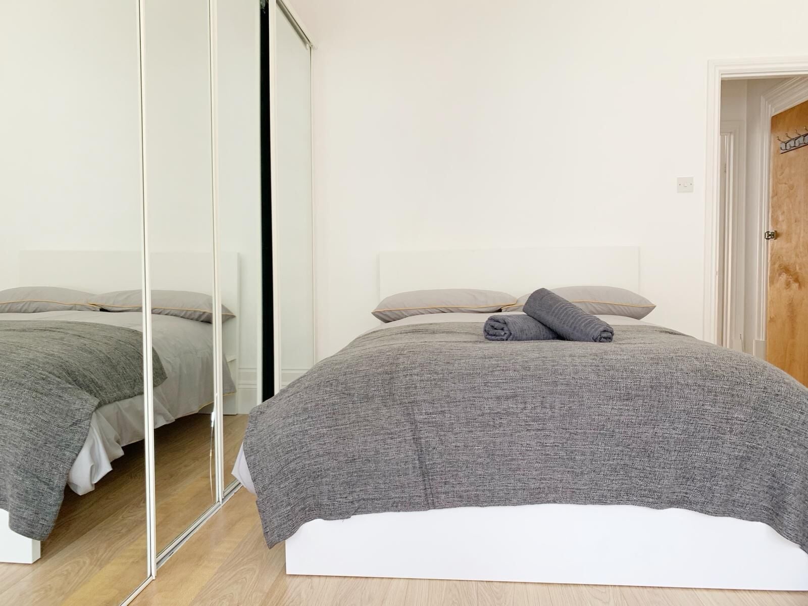 Apartment, 1 Bedroom (Apt 1) | 1 bedroom, individually decorated, individually furnished