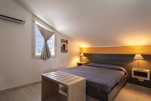 2 chambres, bureau, Wi-Fi, draps fournis