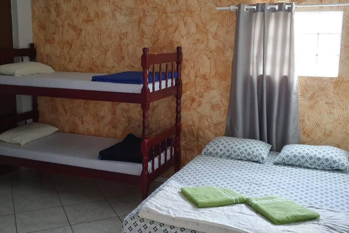 Habitación doble | Wifi gratis y ropa de cama