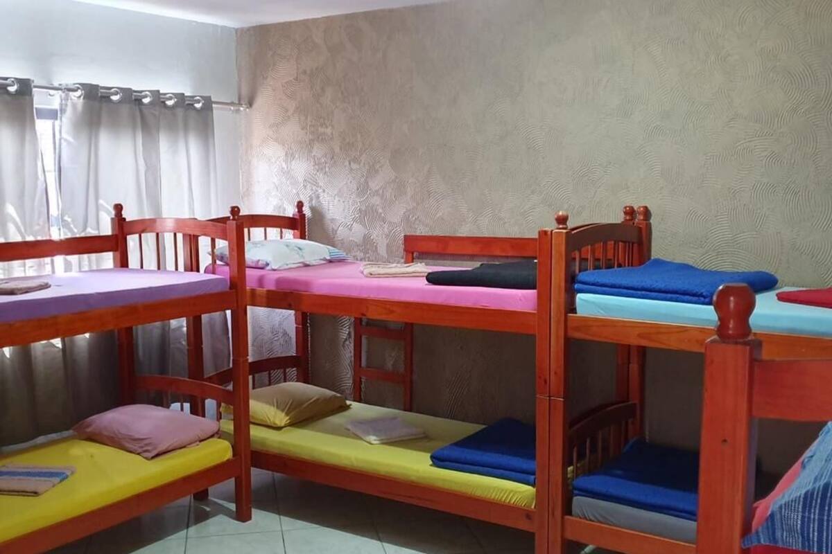 Habitación individual | Wifi gratis y ropa de cama