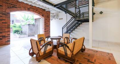 Super OYO Collection O 2383 Andongkoe 64 Salatiga