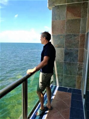 Premium-studio, parveke, merinäköala | Parveke