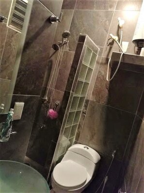 Premium Studio, Balcony, Sea View | Bathroom