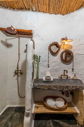 Traditional Cottage, Sea View (Potamos) | 욕실 샤워