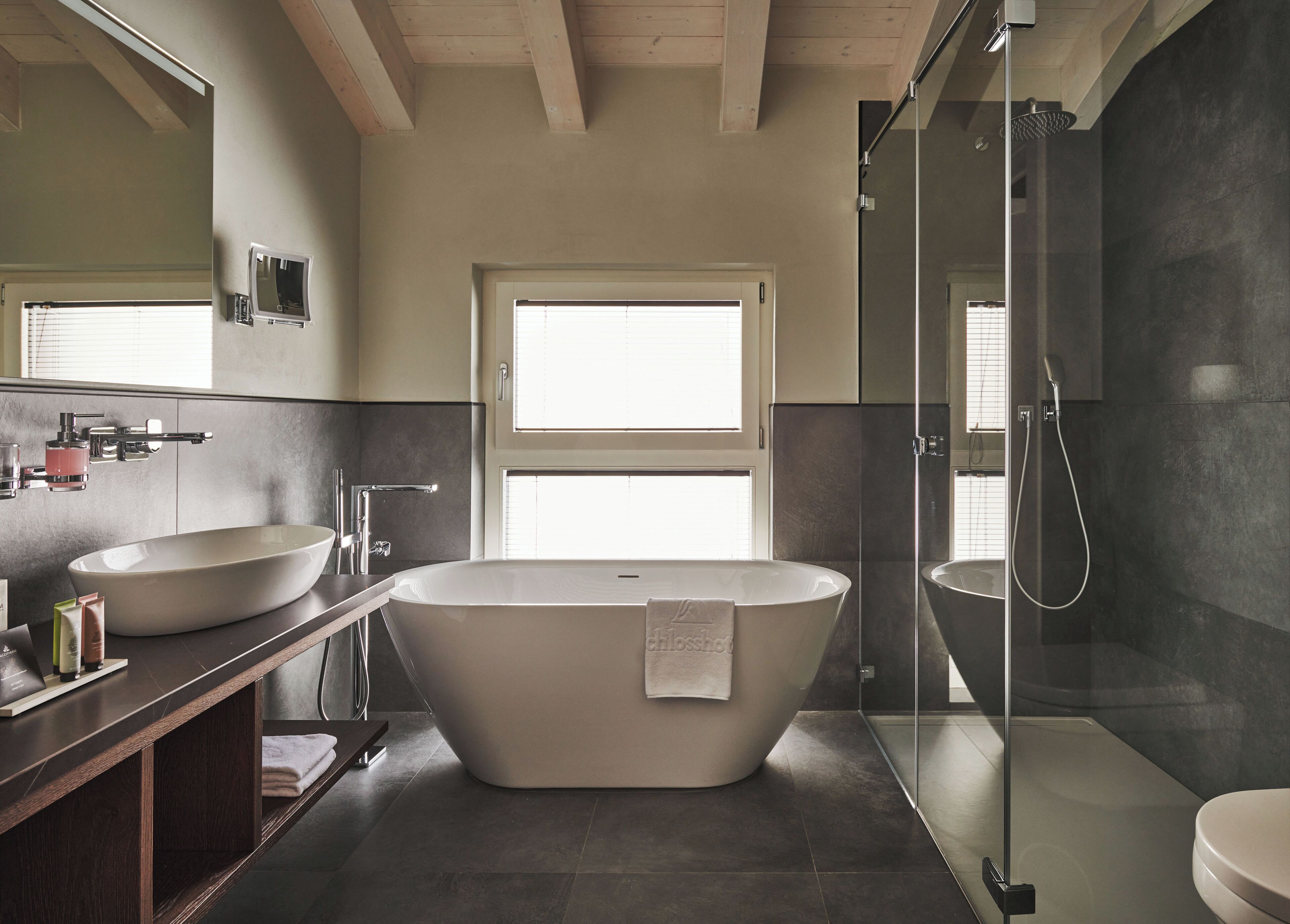 Foto - SCHLOSS Zermatt - CBD & Adaptogenic Spa and Sport Hotel