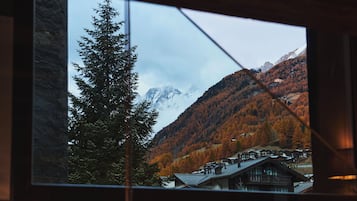 Cottage | Mountain view