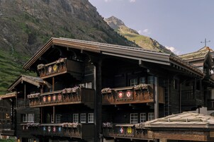 Fachada de la propiedad