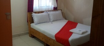 Escarpment Motel - Adults Only