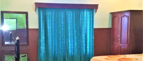 Deluxe Double Room | Bed sheets