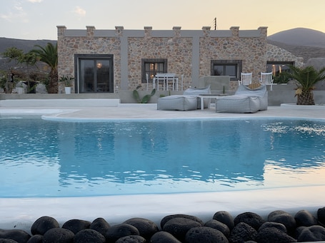 Exterior. Villa Beltramo