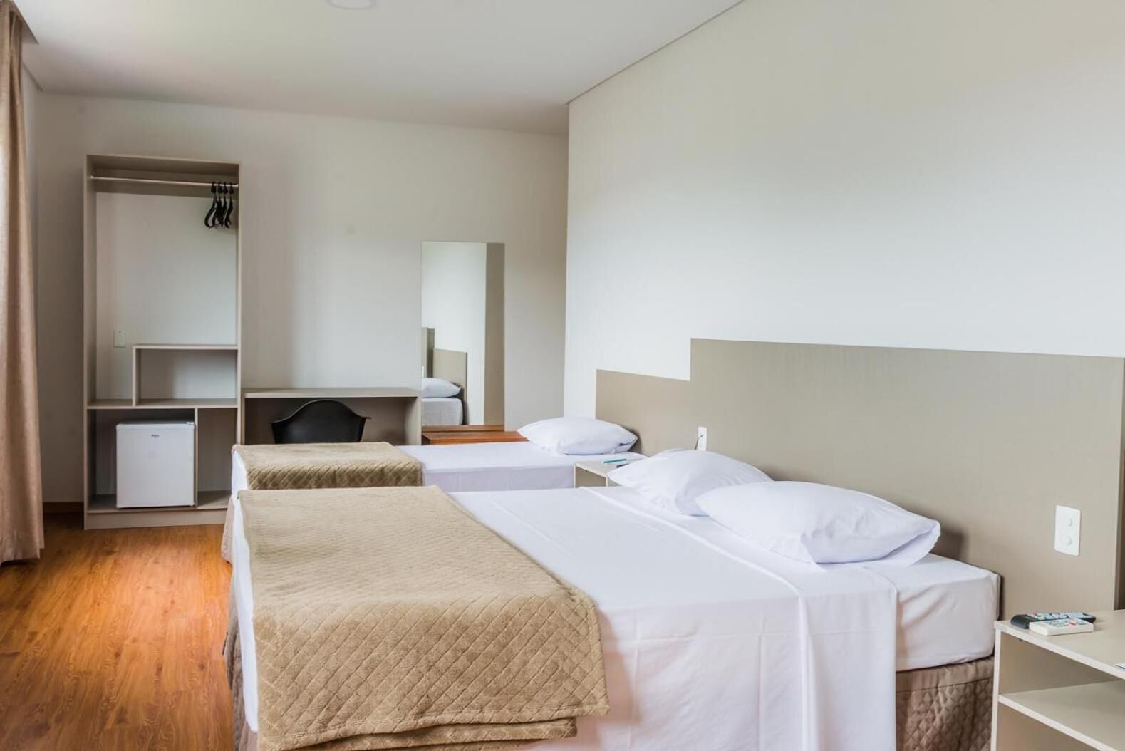 deluxe triple room | 1 bedroom, minibar, desk, laptop workspace