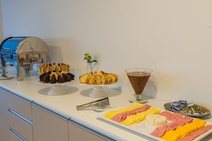 Ilmainen päivittäinen buffetaamiainen 