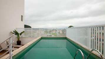 Utomhuspool