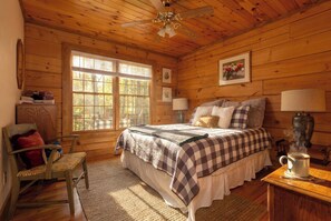 3 Schlafzimmer, Bügeleisen/Bügelbrett, Reisekinderbett, kostenloses WLAN