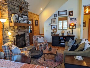 Unclassified image, 4 of 34, button - Camp Sasquatch*3B/3BA*PetsOk*Resort Access*Pool (Deep Gap)