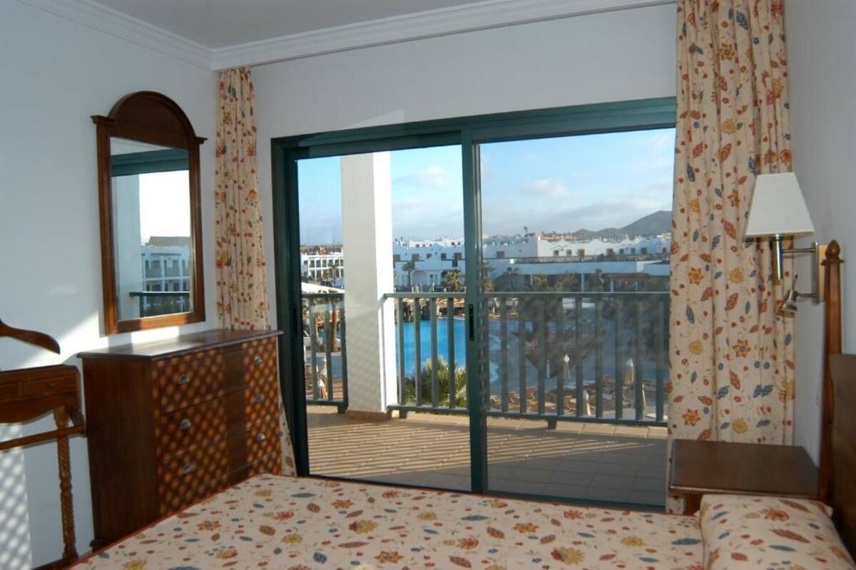 1 bedroom, soundproofing, iron/ironing board (on request), cribs (free)