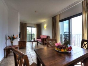 1 bedroom, soundproofing, iron/ironing board, free cots/infant beds - Las Marismas De Corralejo (La Oliva)