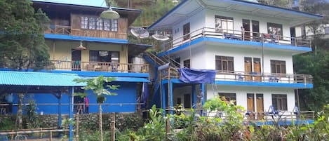 Fachada de la propiedad