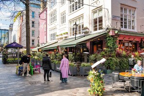 Outdoor dining - The Nordic Nook Marylebone - by Out of Office Lifestyle (Greater London)