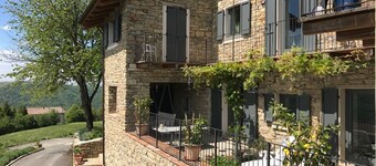 Ainutlaatuinen huvila tutkimatta italiassa Alppinäköalalla!