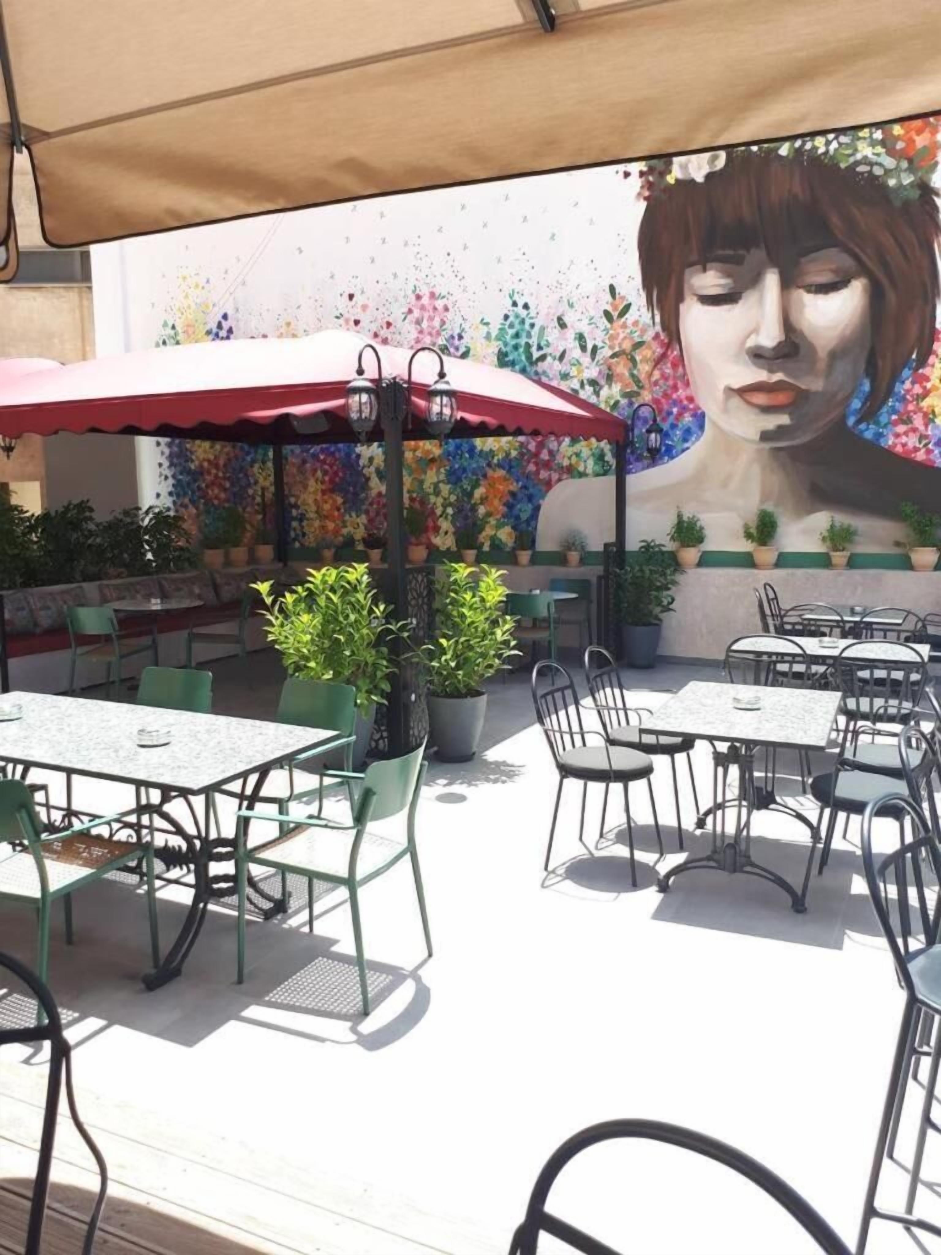 Photo - Ederlezi Zoubourlou Aparthotel