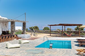 Outdoor pool - Charming little villa Elena with private pool and sea views! (Paros)