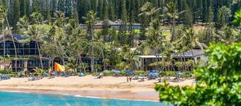 Napili Shores D229 Studio Bedroom Condo by RedAwning