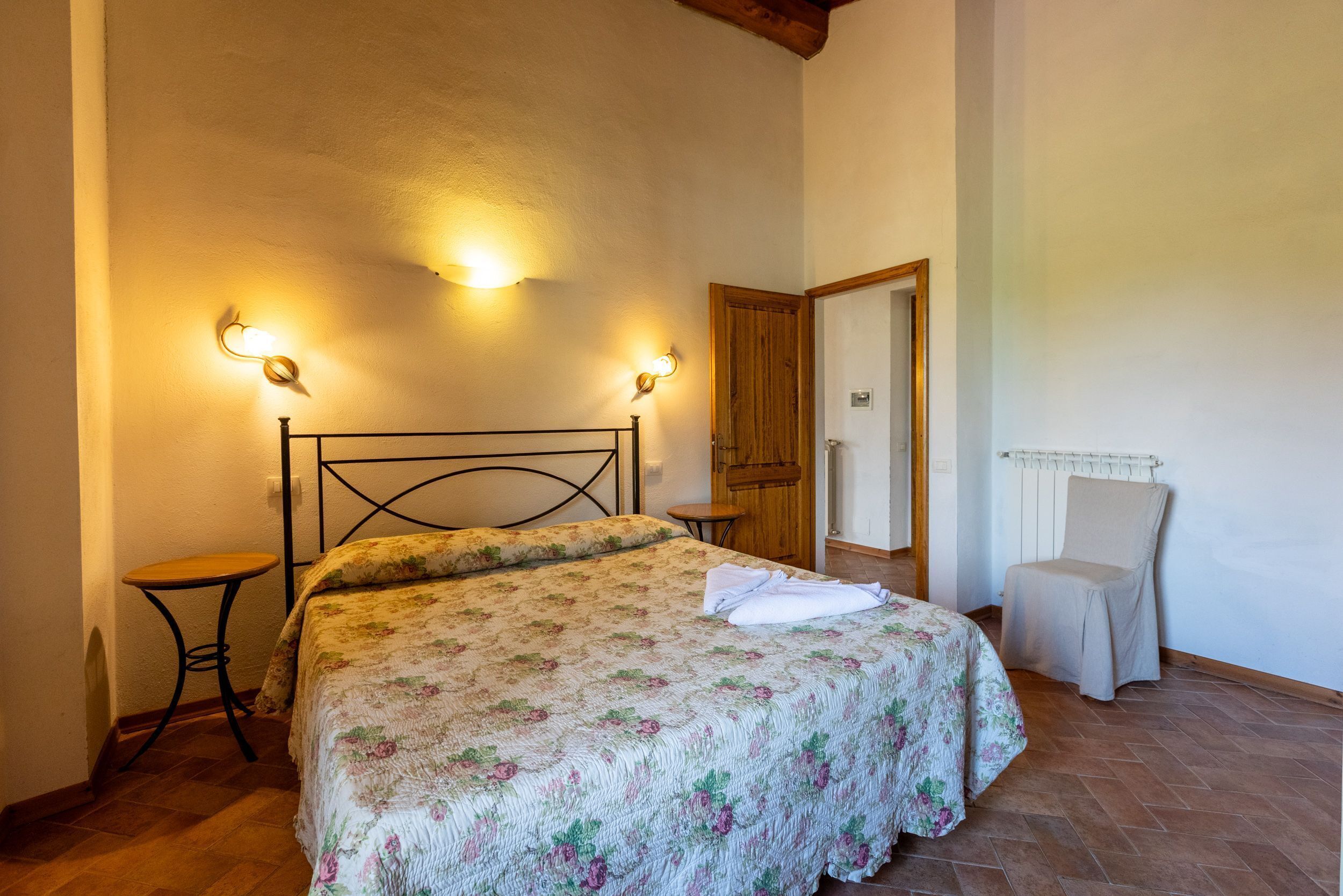 1 室のベッドルーム、アイロン / アイロン台、WiFi (無料)