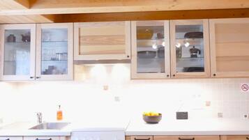 Refrigerador, horno y periquera