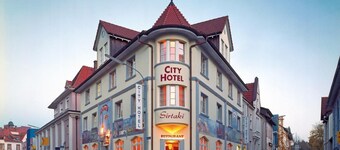City Hotel