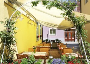 Terrace/patio - City Hotel (Schopfheim)