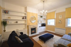 Room - Elegant Period Apartment in The Heart of Bath (Bath)