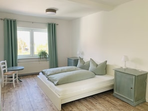 2 chambres, Wi-Fi gratuit, draps fournis
