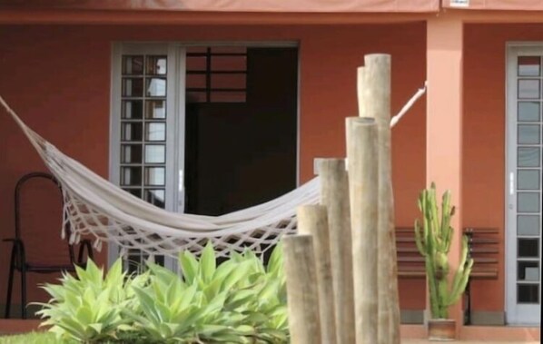 獨棟房屋 | 起居區 | 平面電視