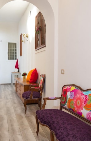 27-inch TV with digital channels - Giù Al Centro (Naples)