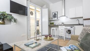 Televisión 32 pulgadas con canales de televisión por cable