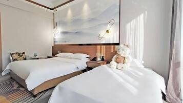 Cribs/infant beds