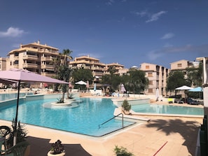 Piscine extérieure