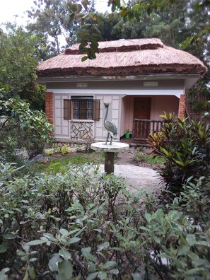 Exterior - Mbara Safari Lodge and Resort (Kasese)