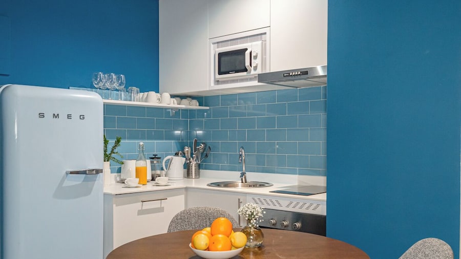 Home Art Apartments Salamanca