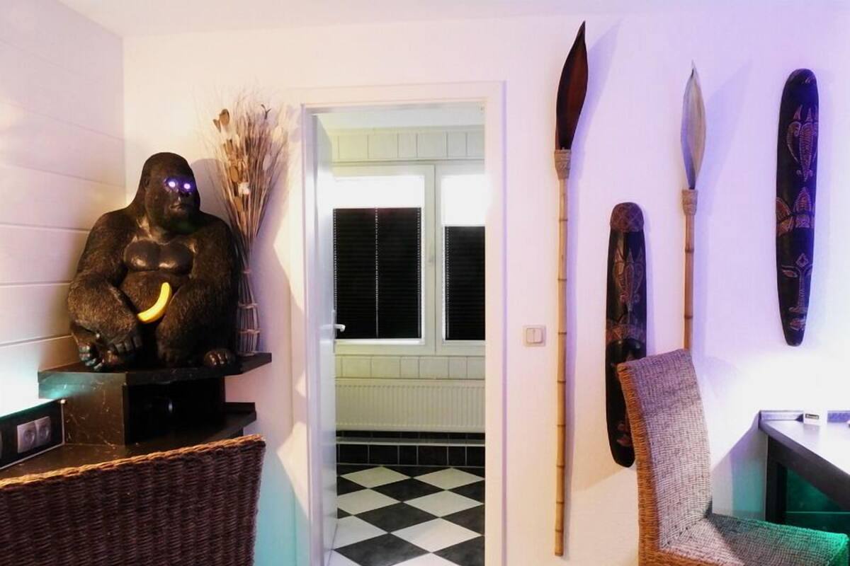 Suite (Malaika) | WiFi (free), individually furnished