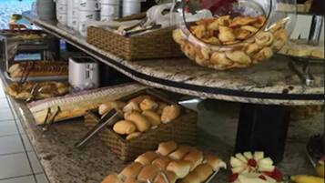 Daily buffet breakfast for a fee