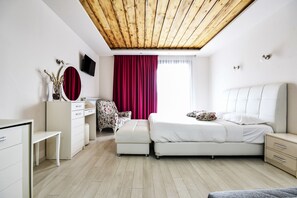 Deluxe-Suite | Bügeleisen/Bügelbrett, kostenlose Babybetten, kostenloses WLAN