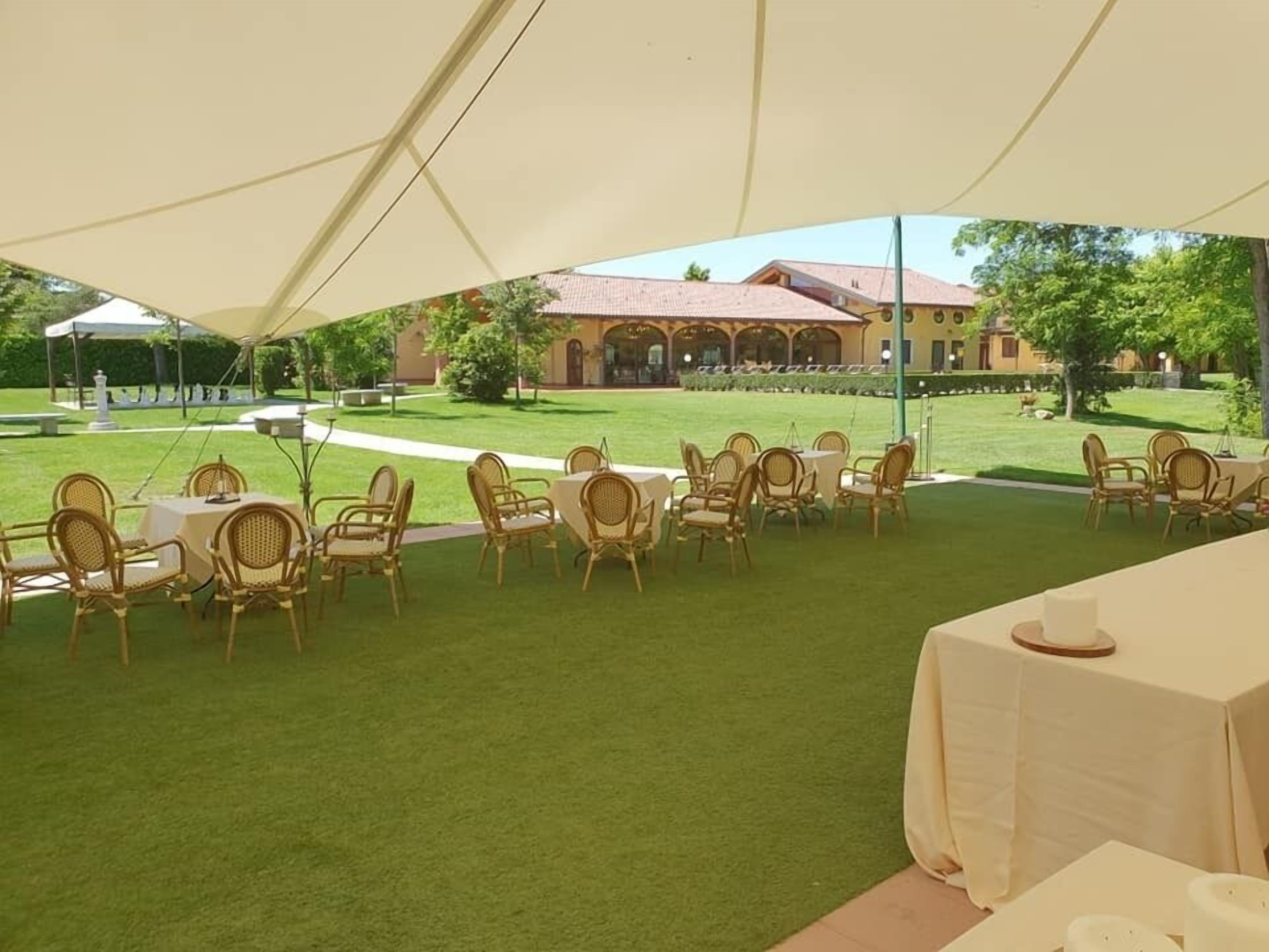 Espace banquet en plein air