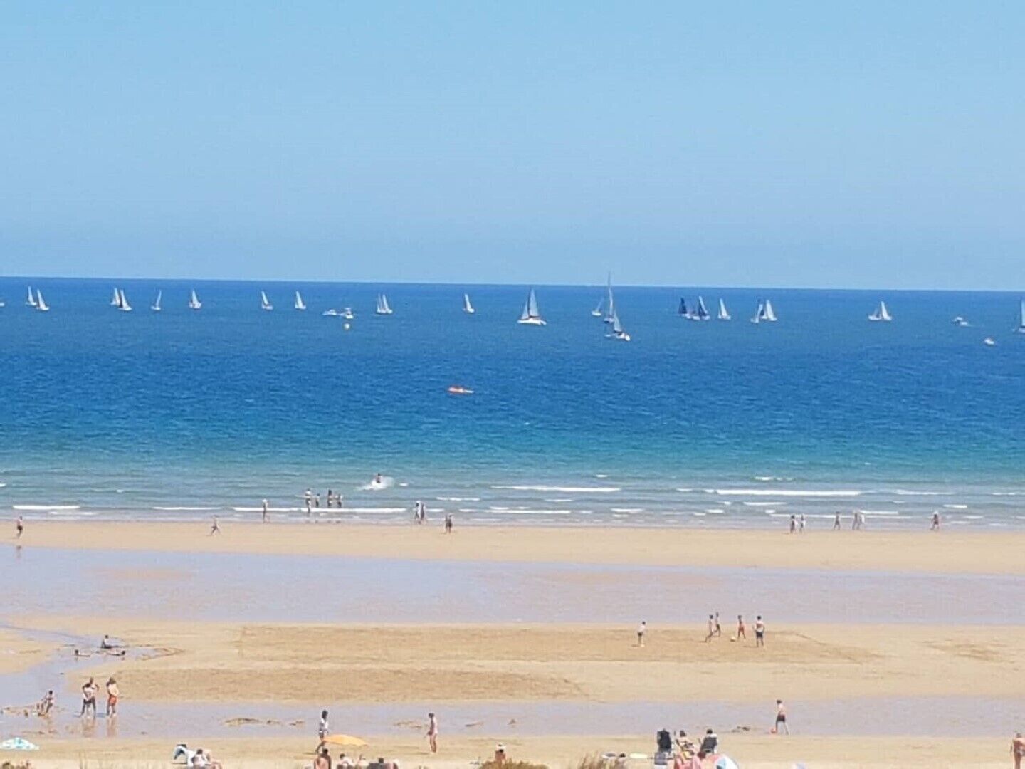 Am Strand, Liegestühle