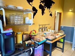 Free daily buffet breakfast