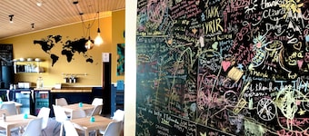 Paradise Cave Hostel & Guesthouse