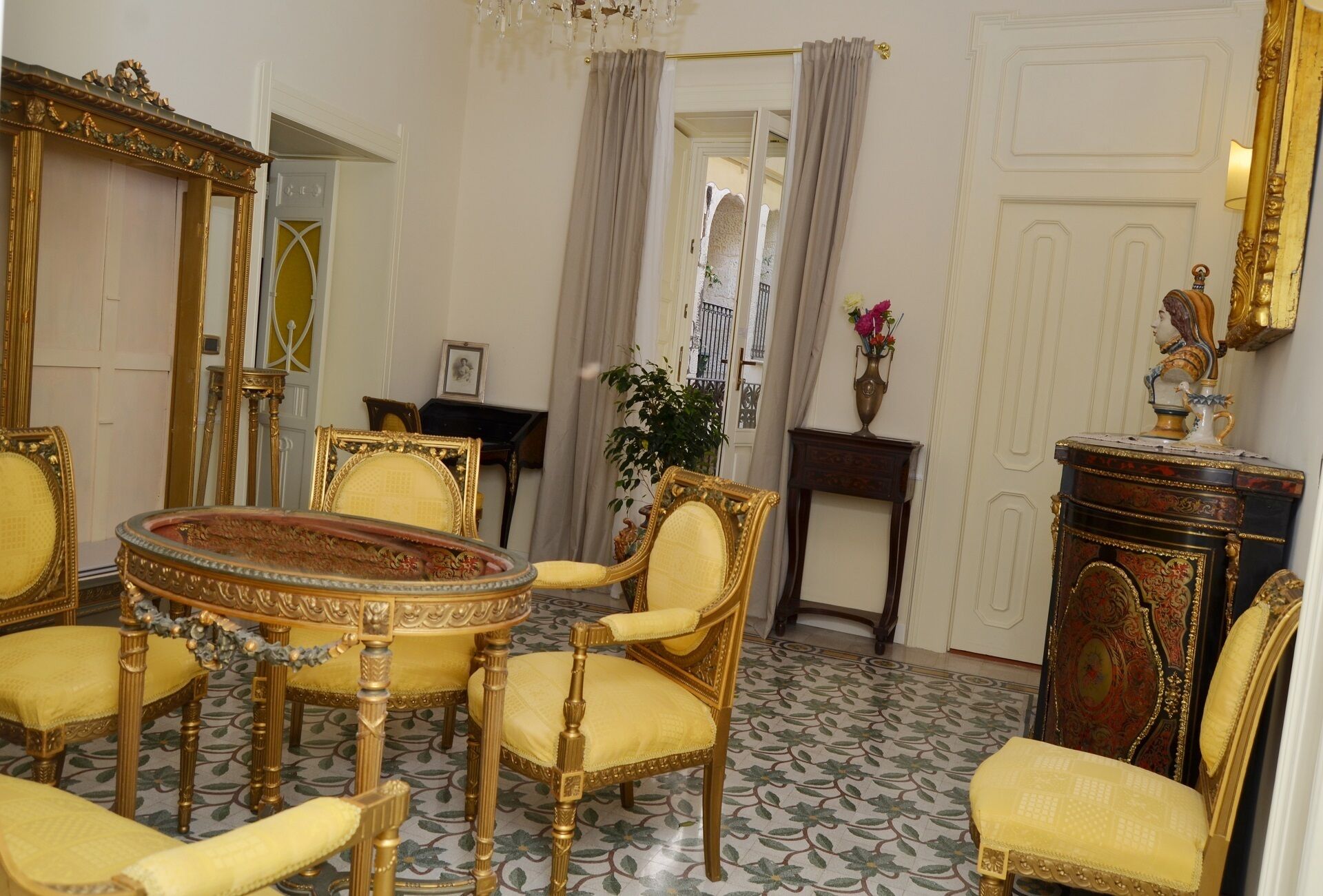 Hall