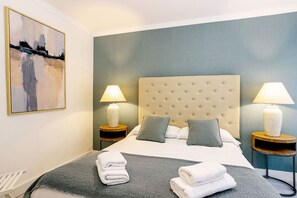 Apartment (4 Bedrooms) - Genteel Home Isabel Católica II (Granada)