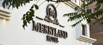 New MerryLand Hotel